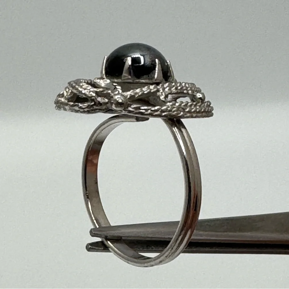 Sarah Coventry details •	brand